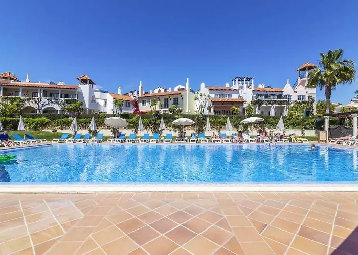 Old Village Apartament *